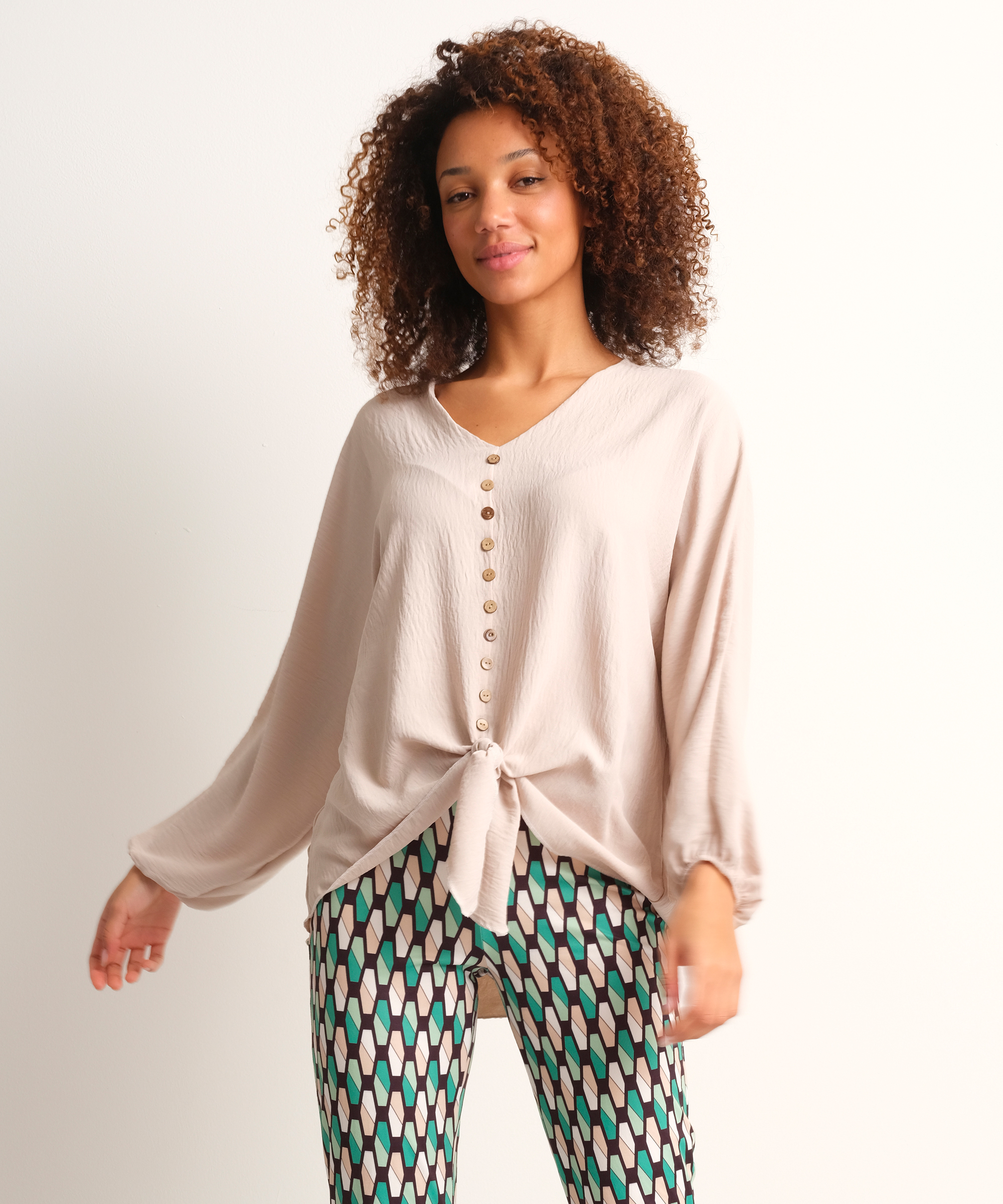 blouse met knopen