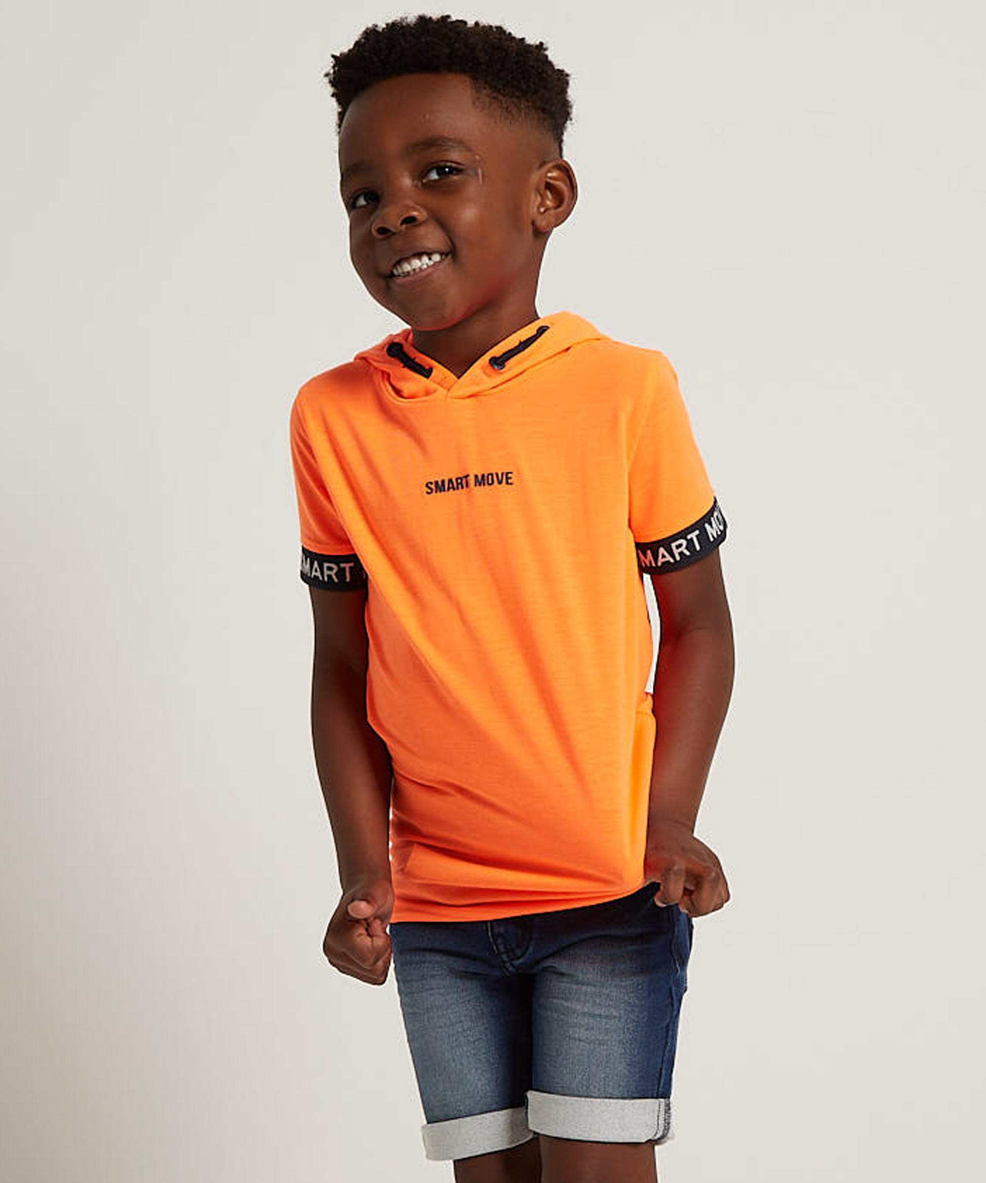 stoer t-shirt met capuchon