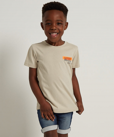 t-shirt kleine borstopdruk